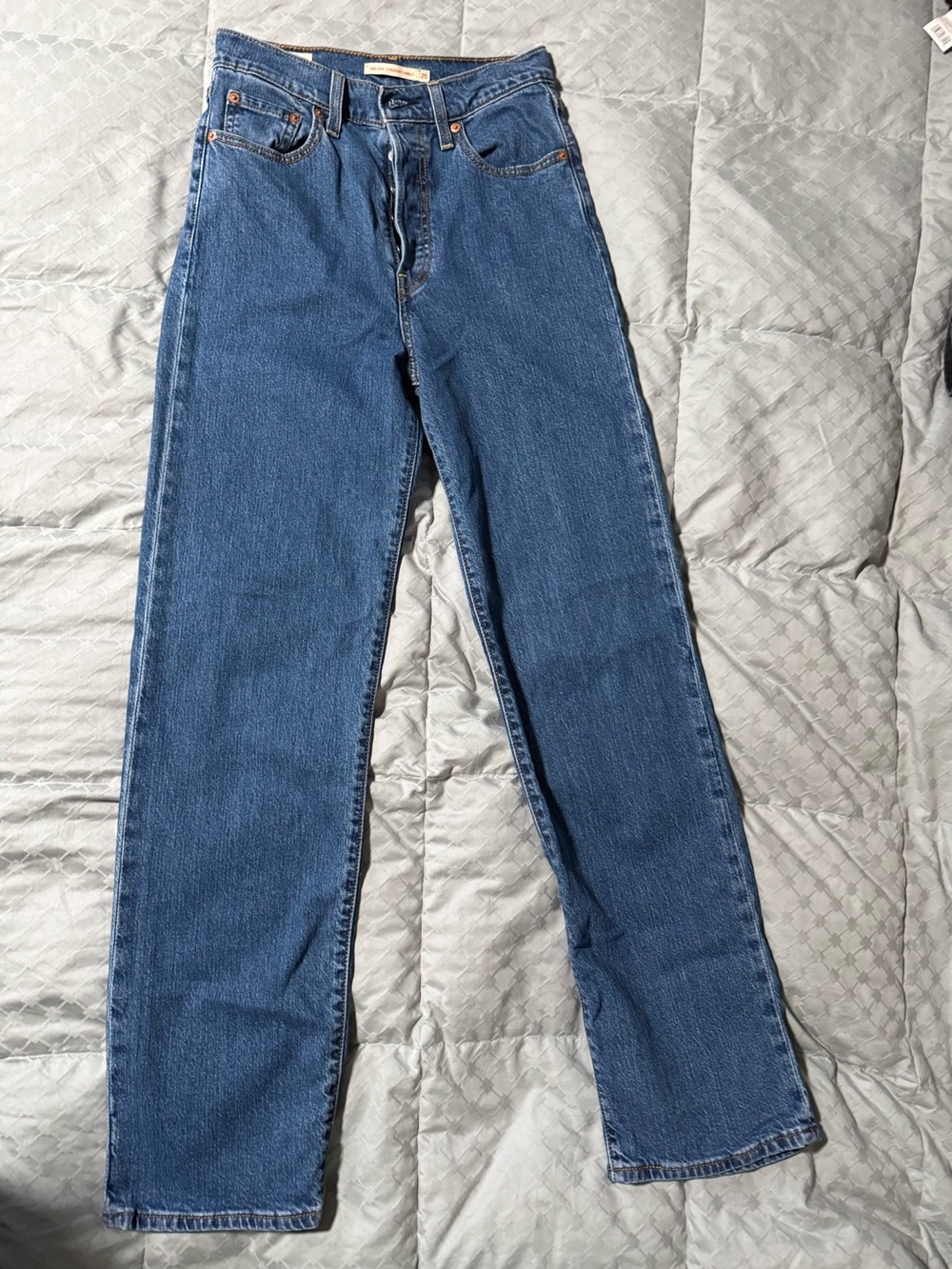 Levi's Ribcage straight ankle jeans